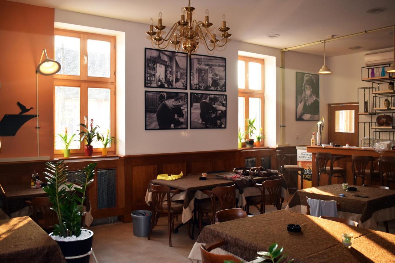 Hunting House Hotel Turija Buitenkant foto